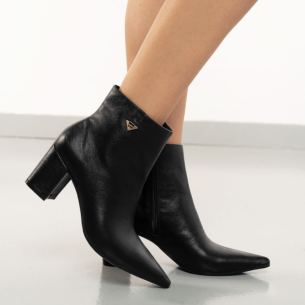 Via Marte Bota 236003-01 Preto Couro Atenas -11-.jpg